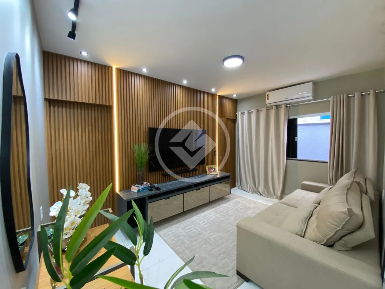LINDA CASA A VENDA NO SETOR GARAVELO 3 QUARTOS codigo: 118502 - Foto 3