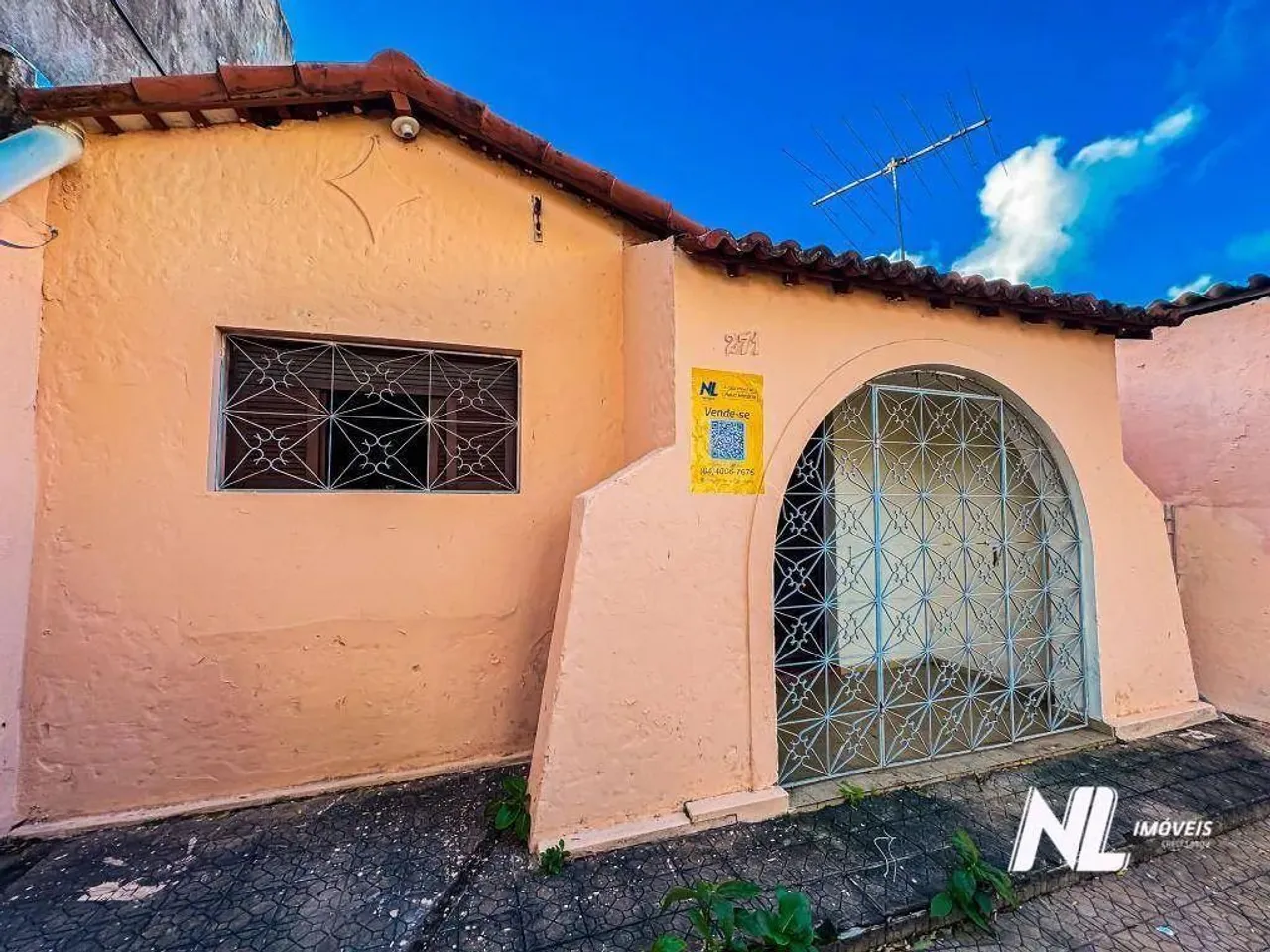 Casa com 3 dormitórios à venda, 87 m² por R$ 300.000 - Alecrim - Natal/RN