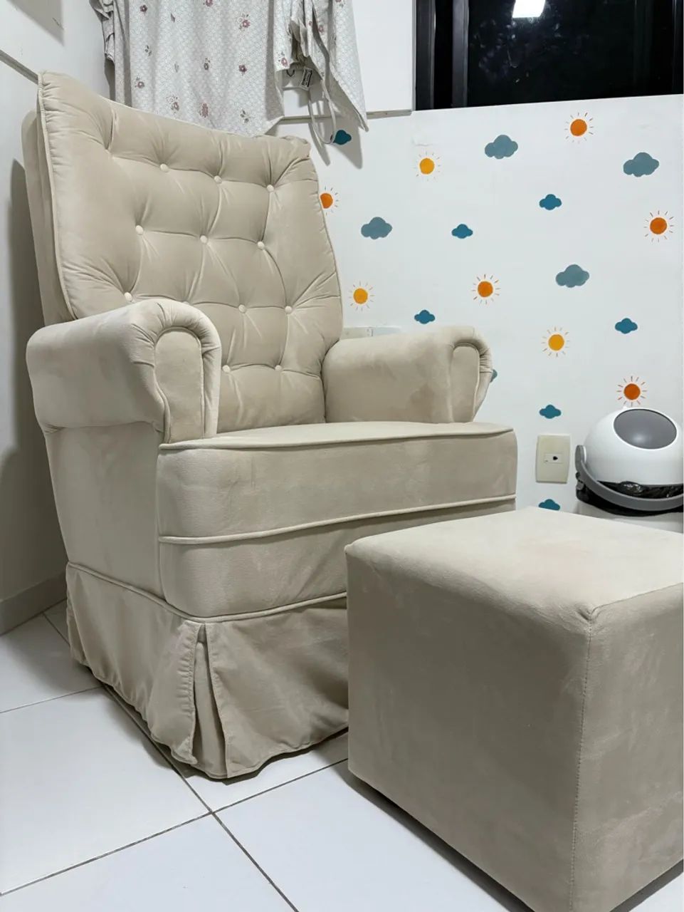 Poltrona de Amamentação com Puff - Foto 2