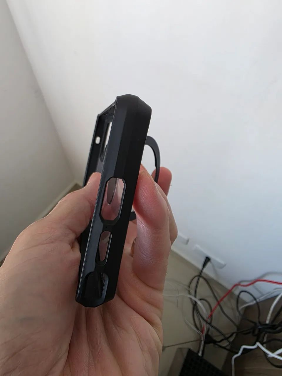 Capa S25 Ultra Gshield Raptor Praticamente Nova - Foto 4