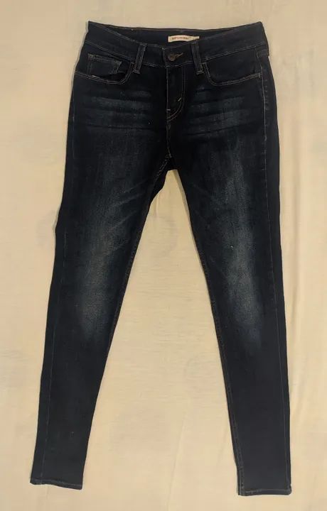 Calça jeans Levis cor preta feminina número 38 (Nova)