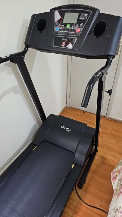 Esteira novíssima,  Dream Fitness Black Editon 2.5 - Foto 2