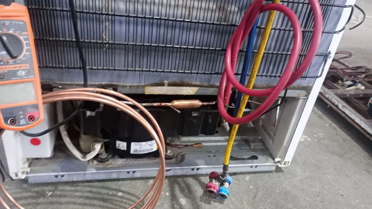TROCA DE MOTOR DA GELADEIRA 