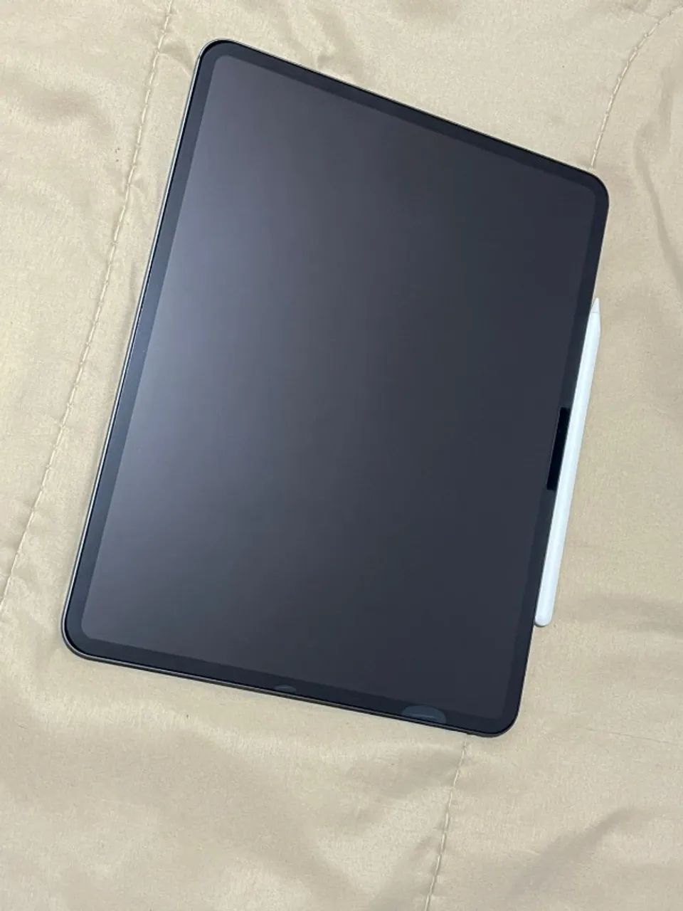 IPAD 13 PRO M4 1TB + Apple Pencil Pro e Magic Keyboard - EUA