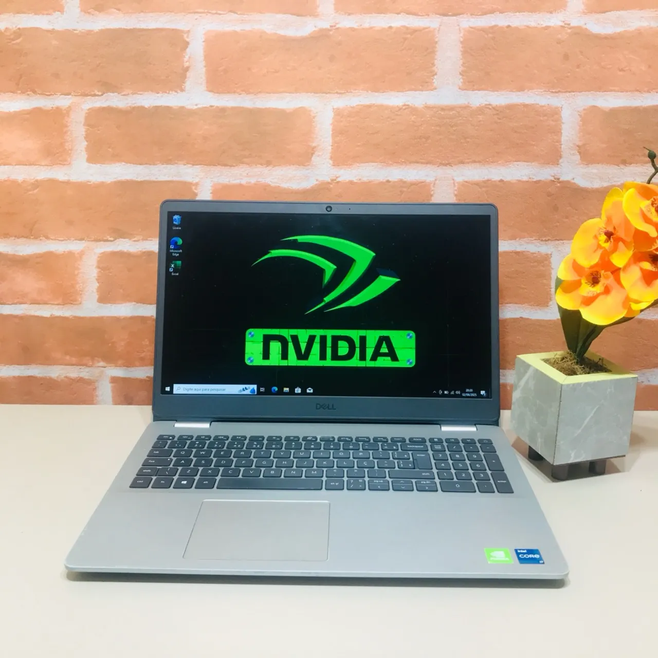 Notebook Gamer i7 de 11ª Geração/ Ram 16GB/ Ssd 256GB/ FullHD/ Placa Nvidia 2GB