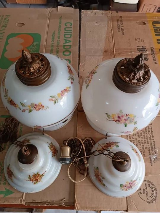 Antiguidade 2 Lustre Opalina francesa c/pintura a mão Raridade ! - Foto 4