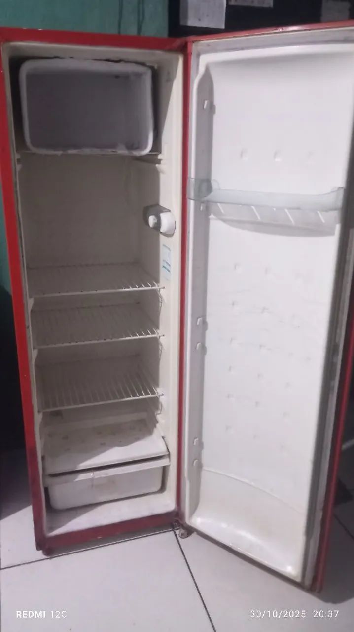 Vendo geladeira  - Foto 5