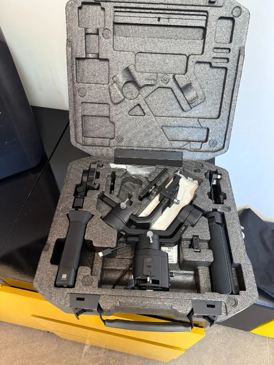 DJI Ronin-SC 3 Eixos Gimbal Completo Case Praticamente Novo - Foto 3