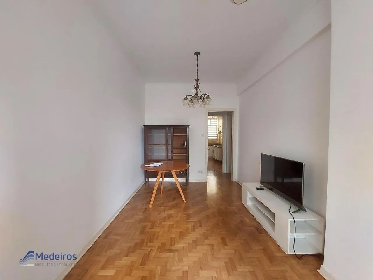 APARTAMENTO 01 DORMITÓRIO COM ARMÁRIOS, SEMI MOBILIADO, LADO METRÔ, RUA MARIA PAULA, 279-  - Foto 2