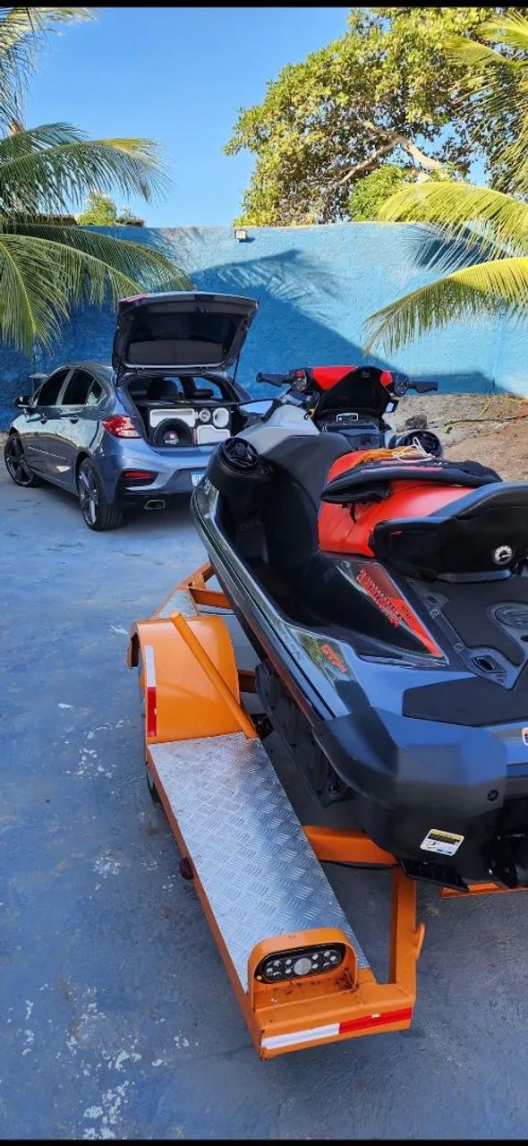 Jet-ski Seeadoo 2022 único dono