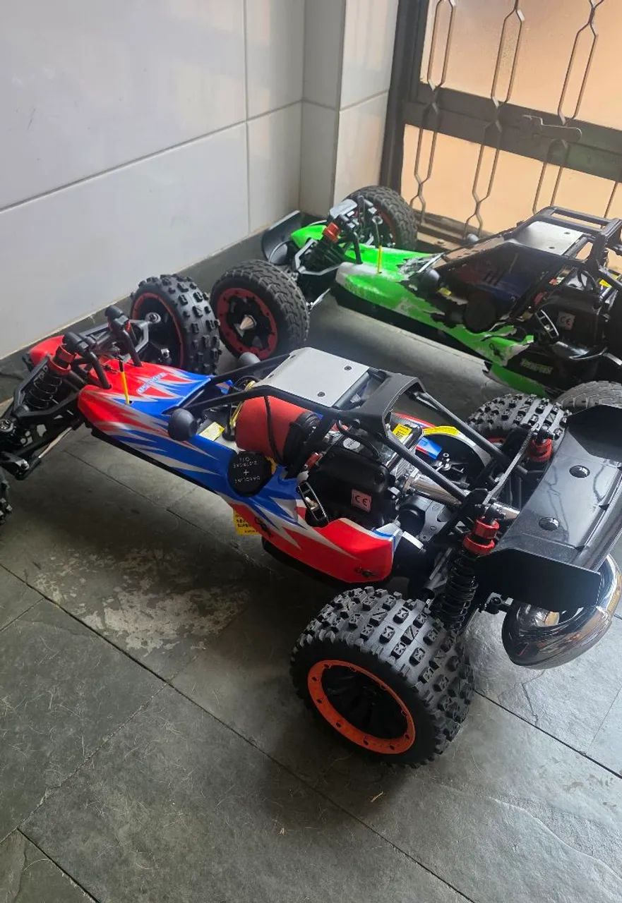 Automodelo Baja 5b 29cc novo sem uso