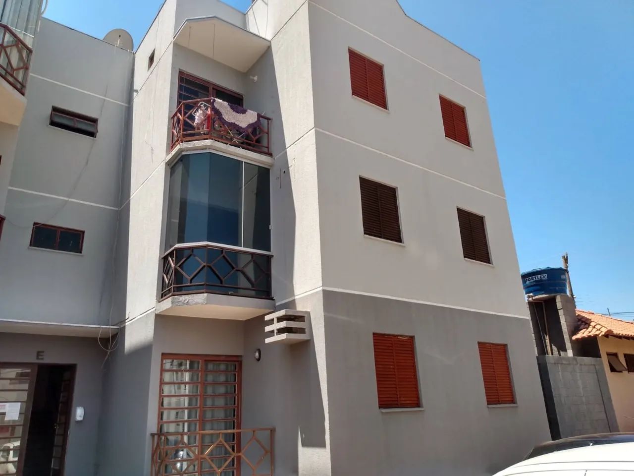 ALUGO - APARTAMENTO (R$1.500,00)