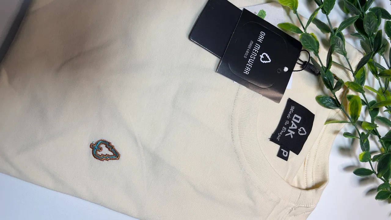 Camisa masculina gola O