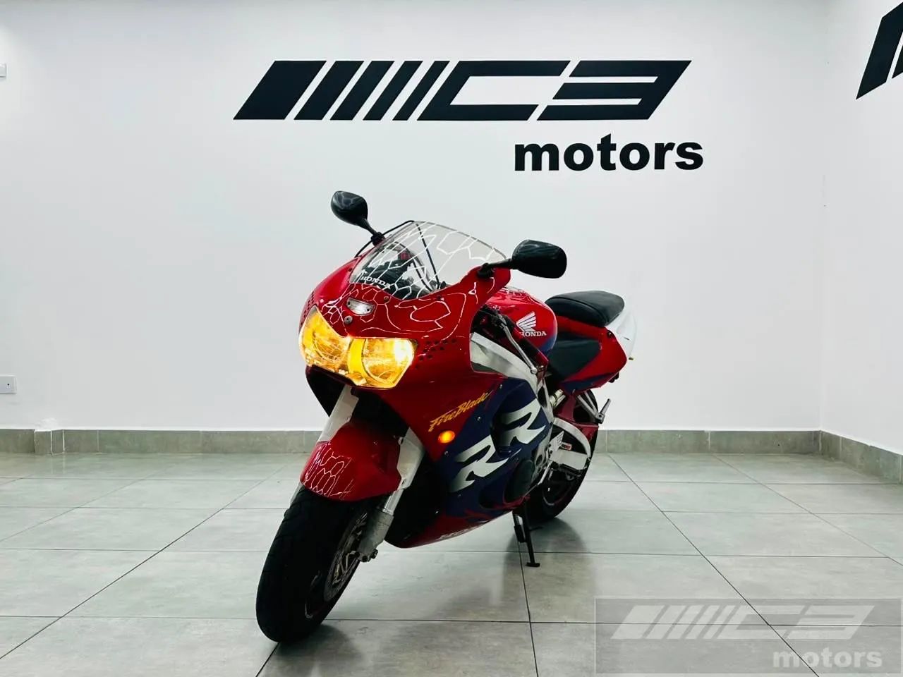 CBR 900 RR FIRE BLADE VERMELHA 1998/1998