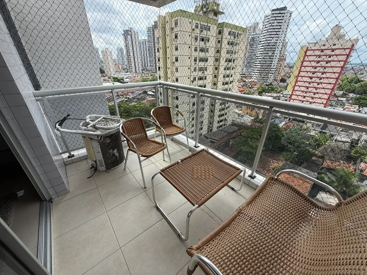 Edifício Apollos Garden | Apartamento para alugar com 76 m² | Jurunas | 2 Suítes | Sacada - Foto 2