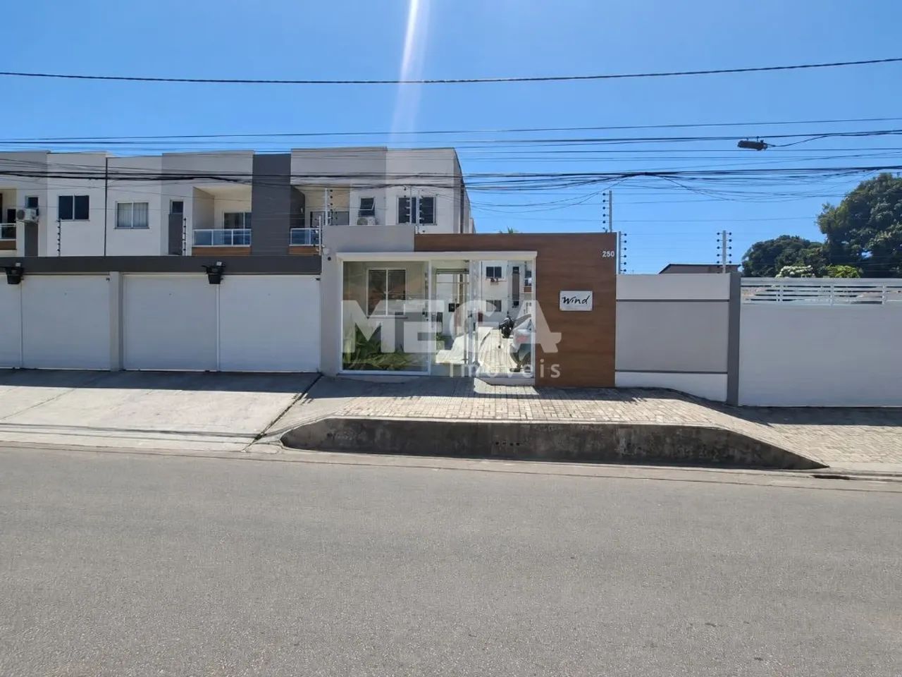 Apartamento com 2 suítes no bairro Curicaca em Caucaia, CE