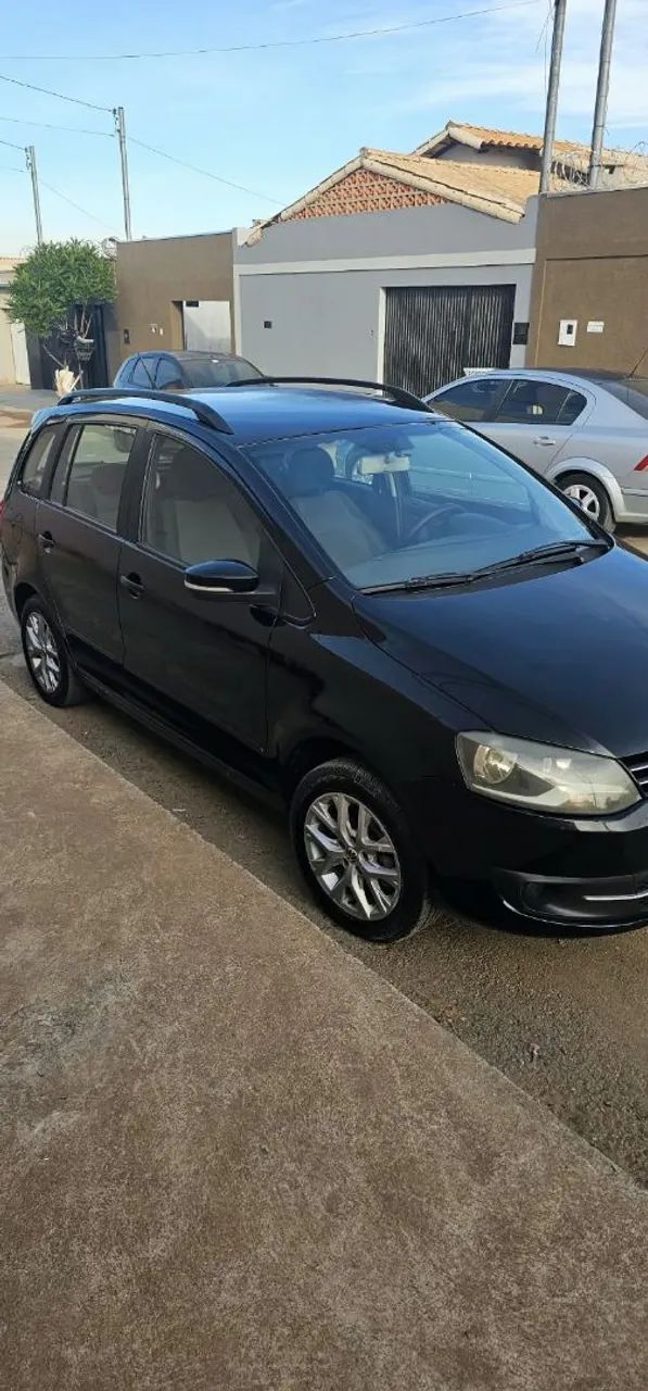 Volkswagen Spacefox SPACEFOX 1.6/ 1.6 Trend Total Flex 8V 5p 2011