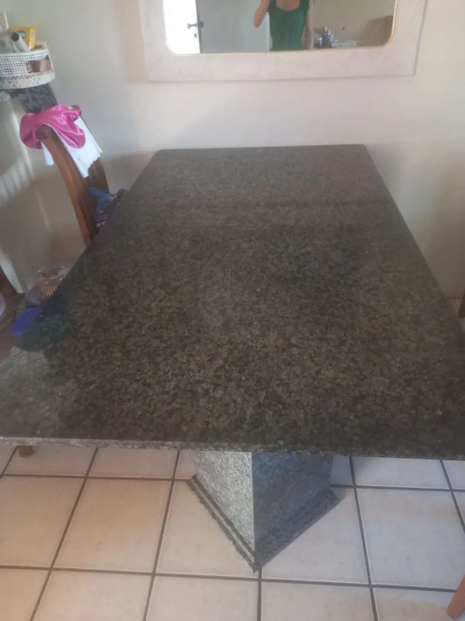 Mesa de mármore 4 cadeiras  - Foto 2