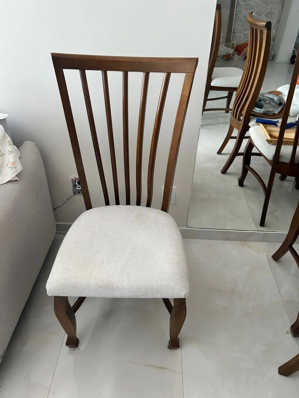 Vendo 6 cadeiras da loja Jacaúna 