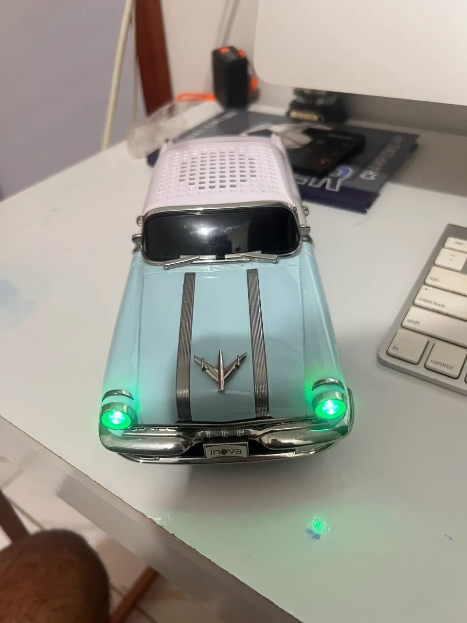 Miniatura de carro antigo com som Bluetooth  - Foto 4