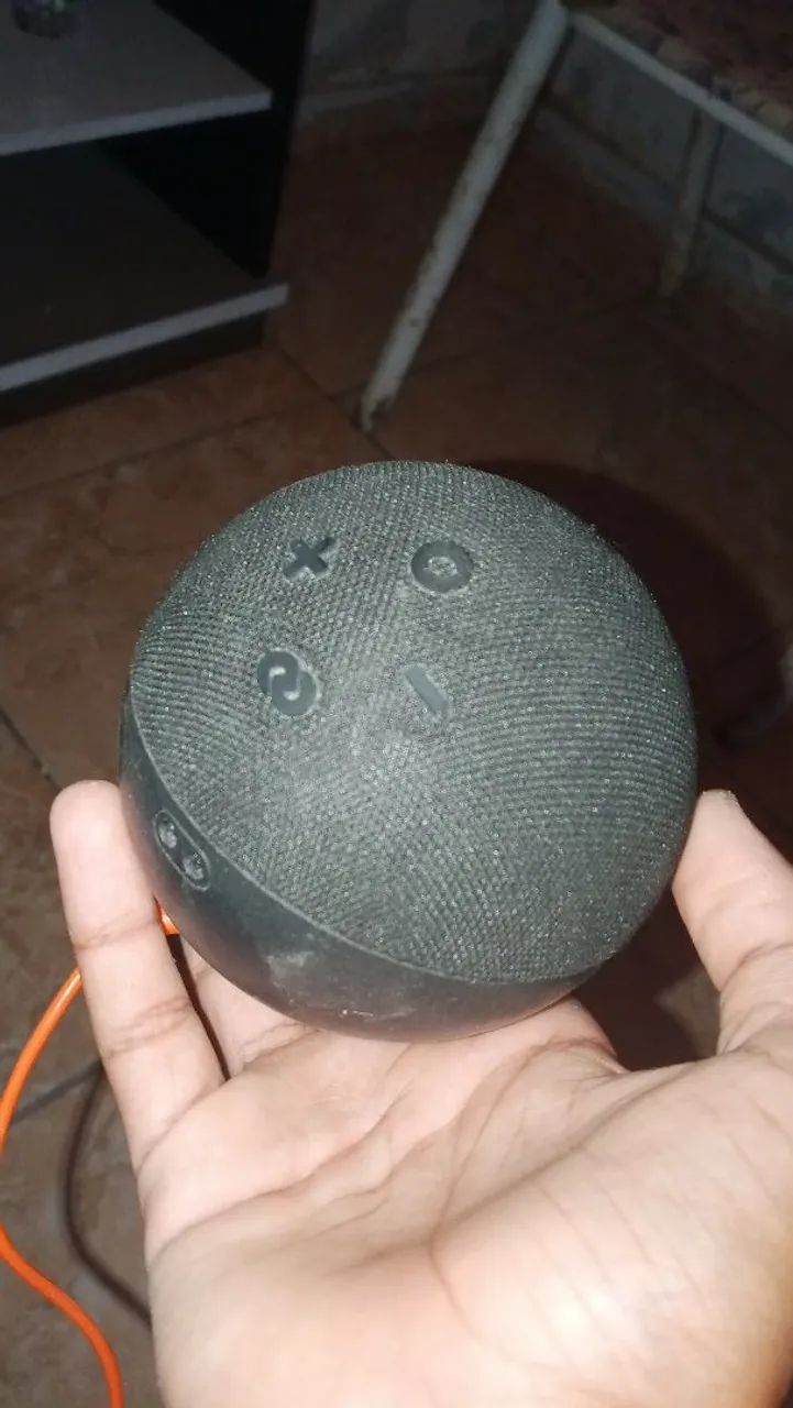 Caixa de som com função de Alexa 