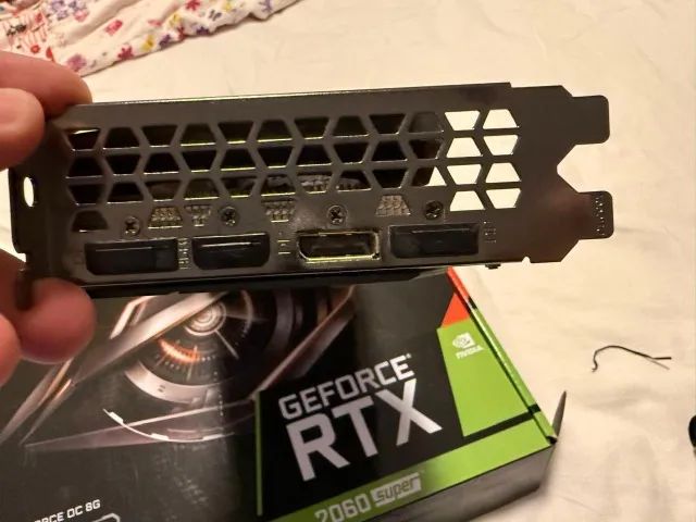 Placa de Vídeo Gigabyte NVIDIA GeForce RTX 2060 Super 8G GDDR6 OC - Foto 4