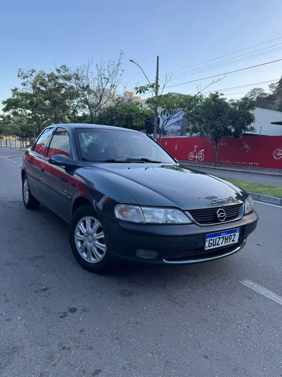 Chevrolet Vectra Vectra CD 2.2 16V / 2.0 16V Mec./Aut. 1997