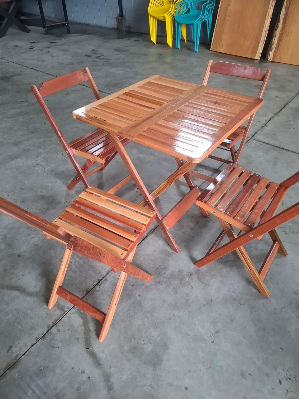Mesas para bares e restaurantes  de madeira abrir e fechar varias medidas - Foto 2