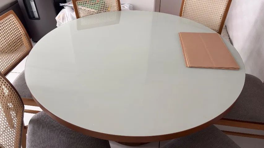Mesa de jantar redonda 6 lugares Jacaúna