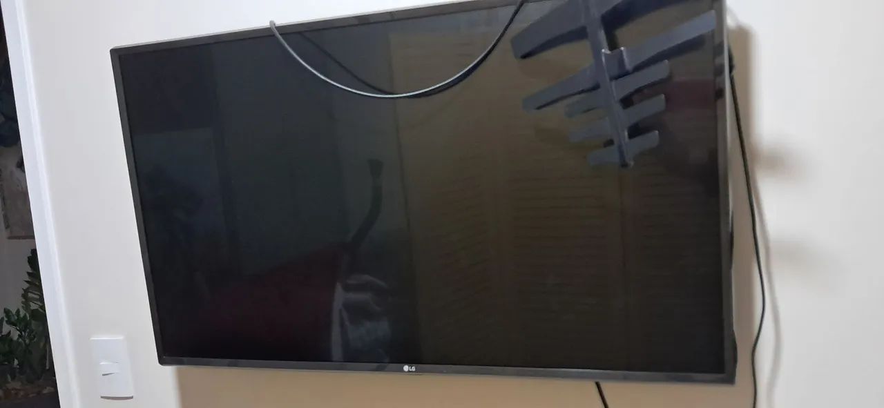 TV LG 42 polegadas + Antena