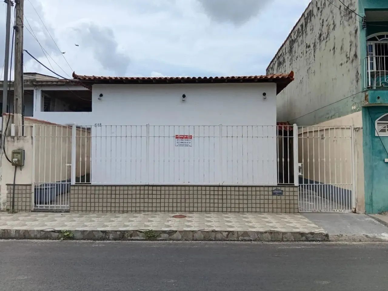 Sala Comercial para Venda em Macaé, Engenho da Praia, 2 banheiros