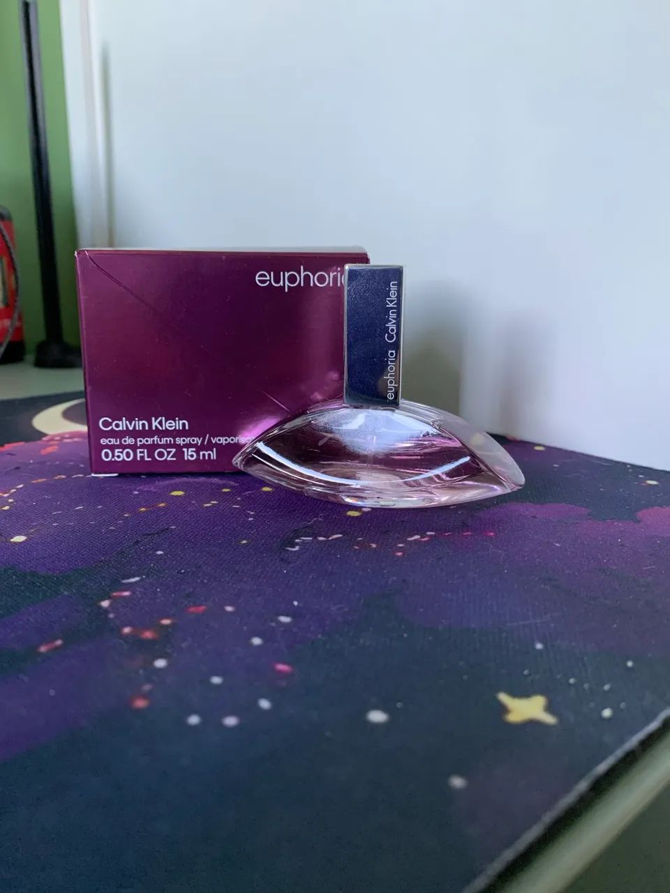 MINIATURA EUPHORIA - EAU DE PARFUM SPRAY - CALVIN KLEIN - 15ML  - Foto 2