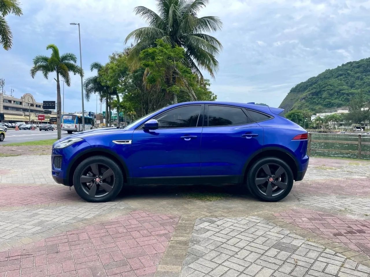 Jaguar E-Pace S 2.0 AWD 249cv Flex AUT 2019 - Foto 4