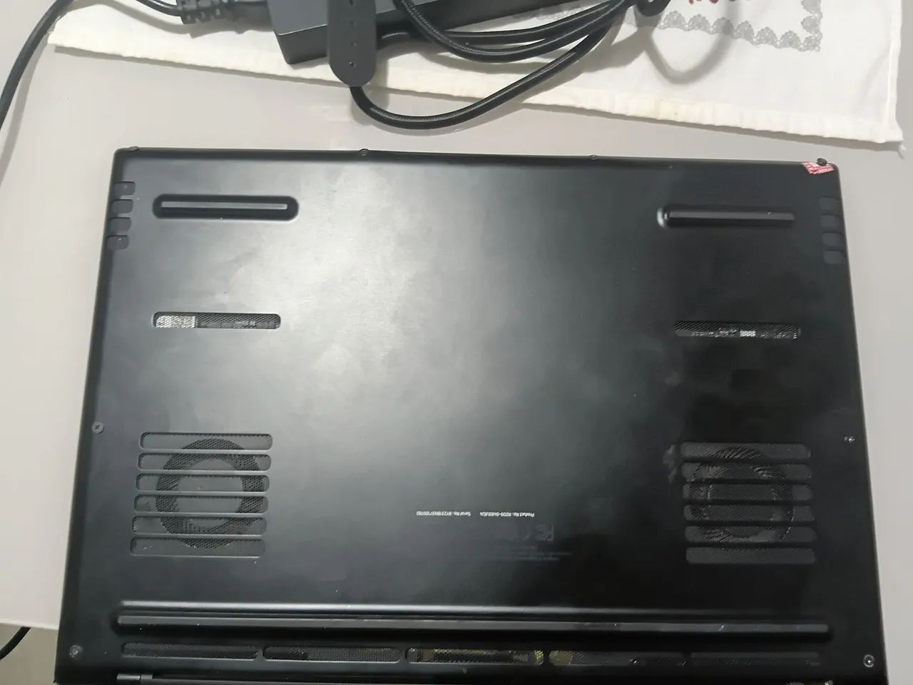 Razer Blade 16 para peças  - Foto 3