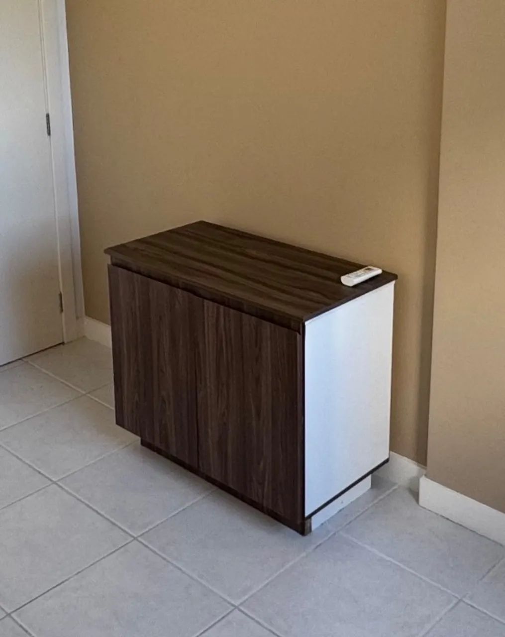 Armário 2 portas MDF