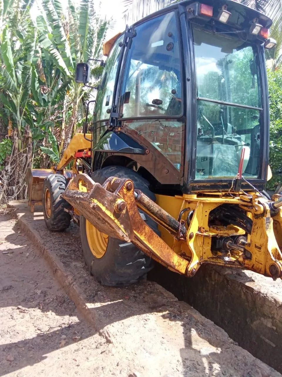 Retroscavadeira  - Foto 3