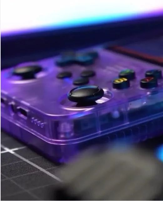 Vendo retro game R36s