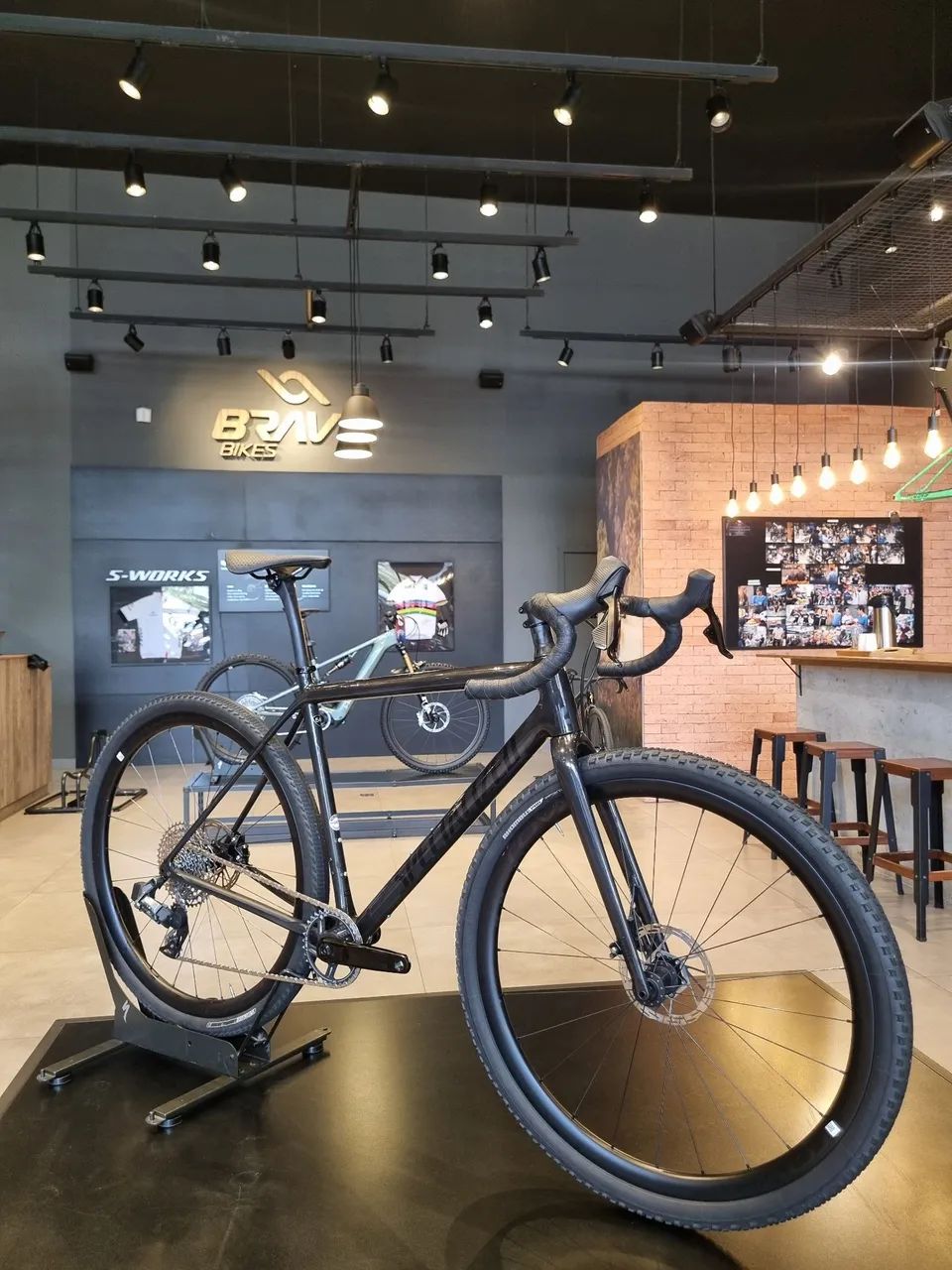 BICICLETA SPECIALIZED CRUX EXPERT 2023 54 - Foto 2