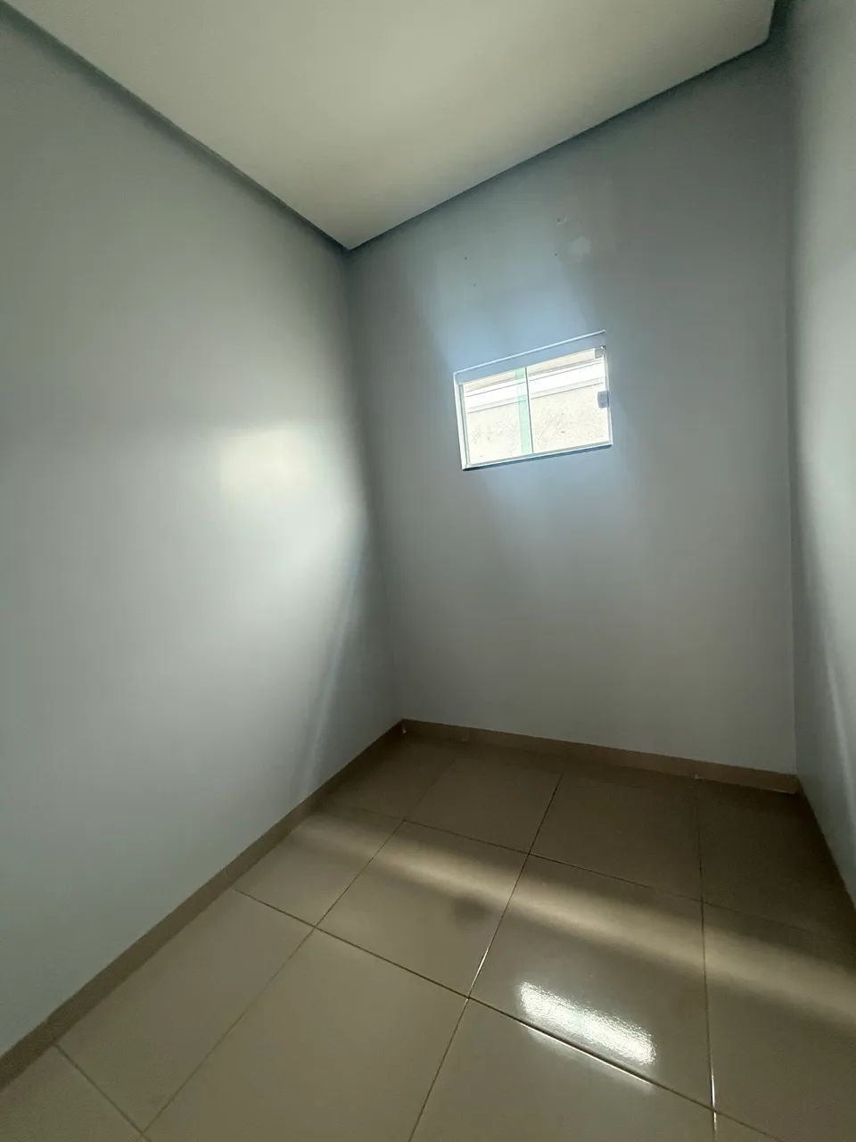 Alugo Casa 3 Quartos Com Placa Solar - Foto 4