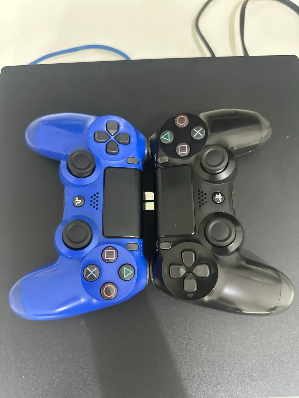 Ps4 pro 1tb 2 controle com hall efect - Foto 2