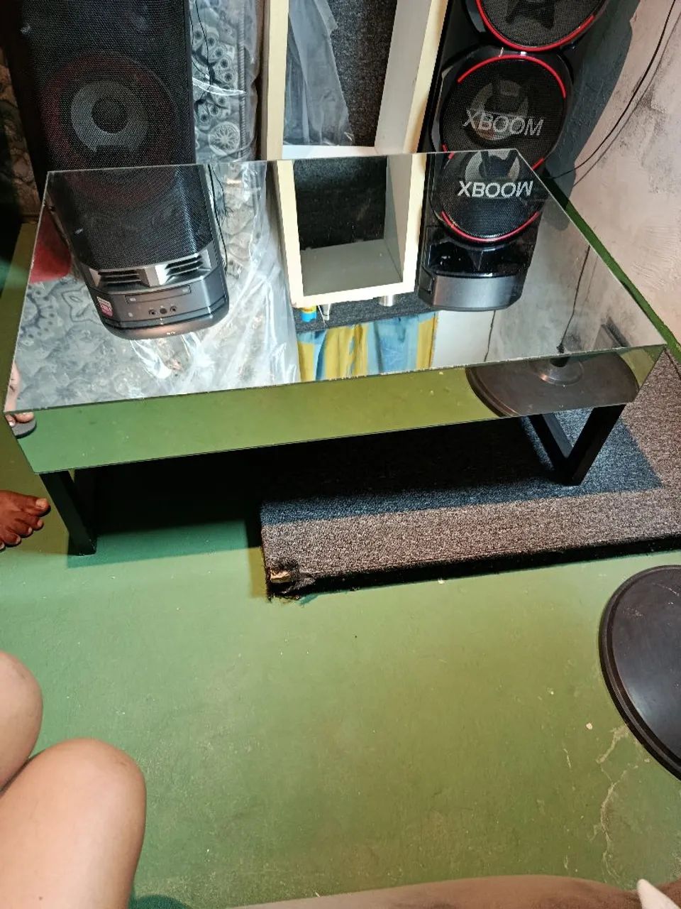 Mesa espelhada 437443977502402561