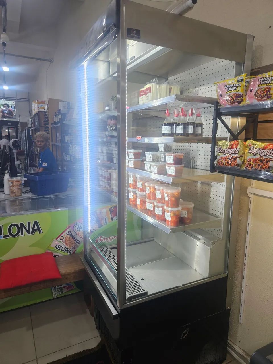 Geladeira expositor vistrine macom - Foto 3