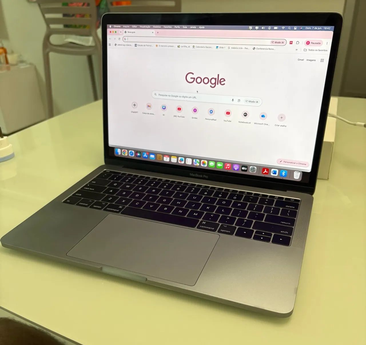 MacBook Pro 13 2017 i5 / 8GB / 256GB SSD + Caixa Original