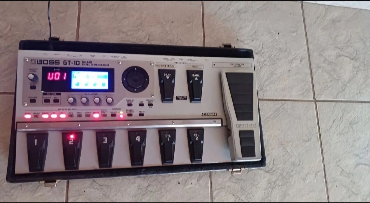 Pedaleira Boss gt 10 - Foto 3