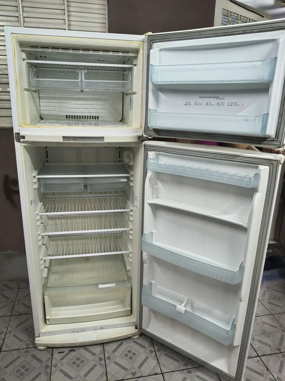 Geladeira Brastemp DegeloSecoo  - Foto 4
