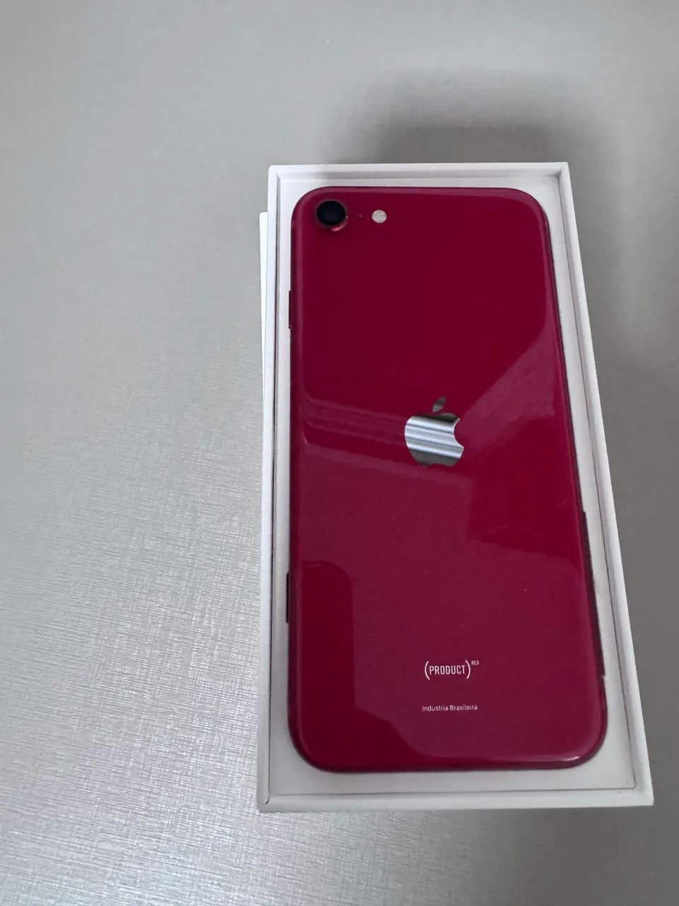 iPhone SE (2º Geração) PRODUCT RED - Com caixa  - Foto 5