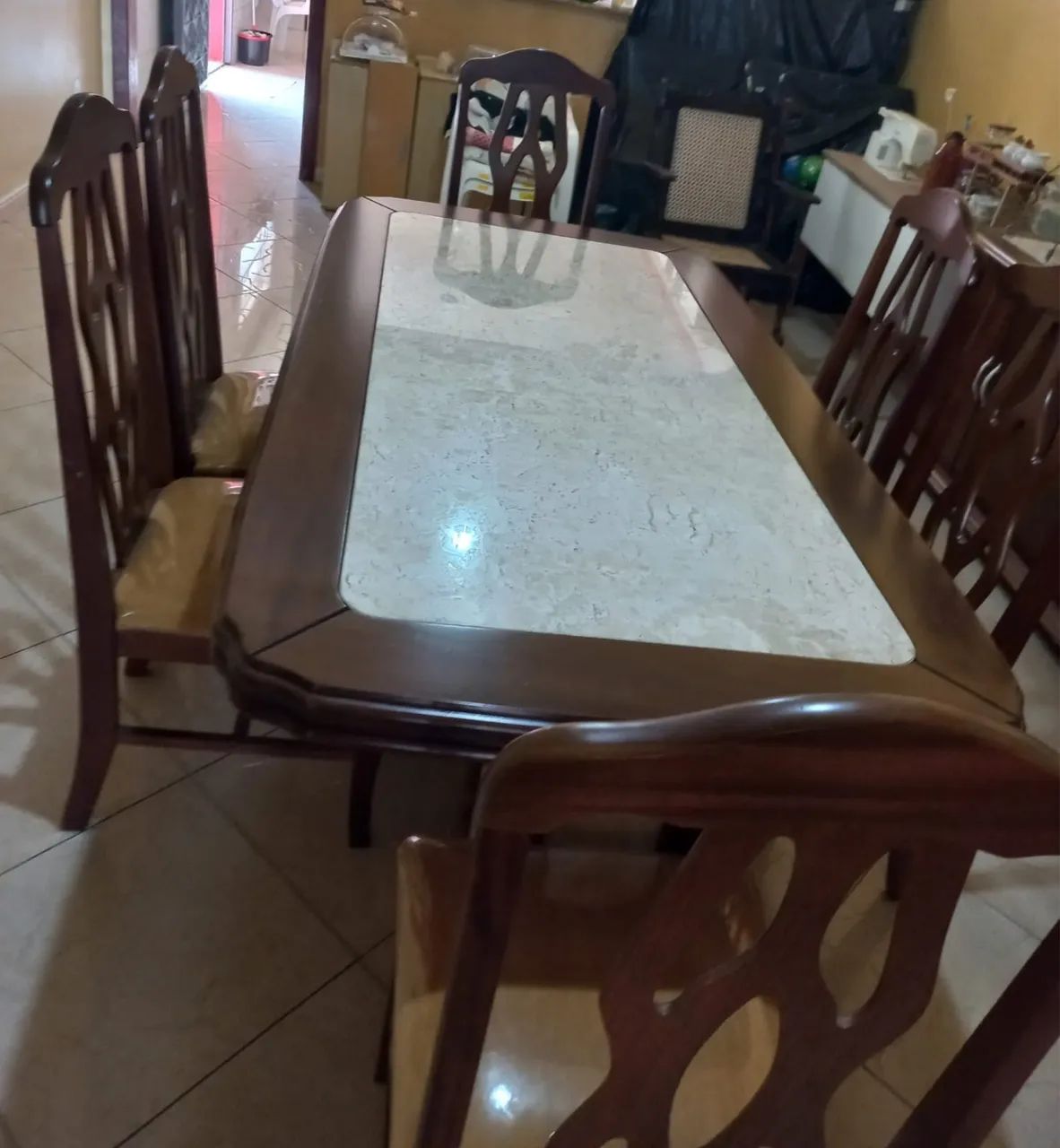 Vendo mesa de jantar