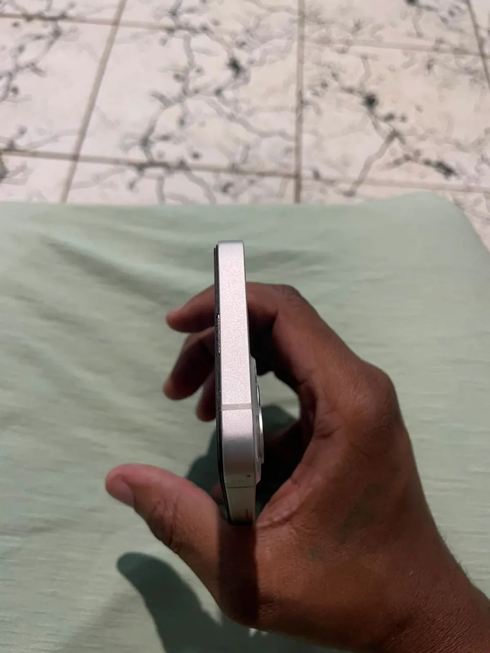 Vendo iPhone todo bom! - Foto 4