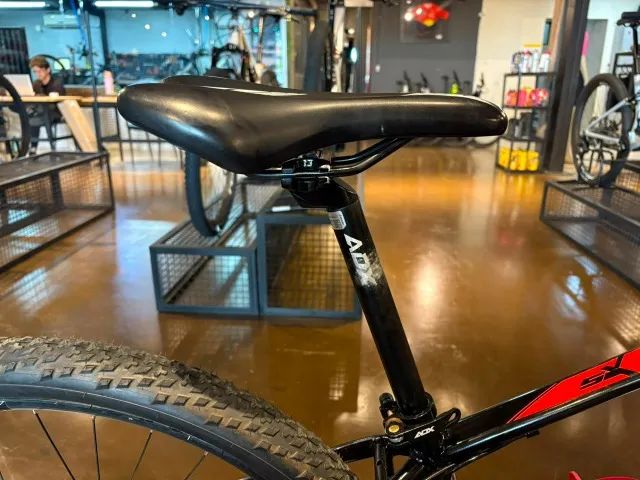 Bicicleta Seminova Audax Hauok SX  - Foto 4