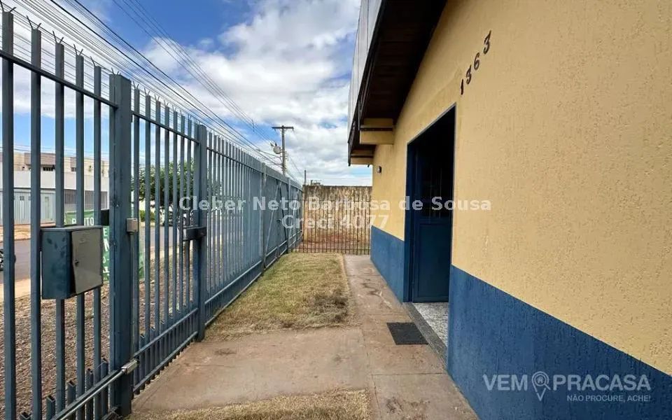 VENDO SALÃO COM 400 m² e TERRENO DE 840 m²! - Foto 2